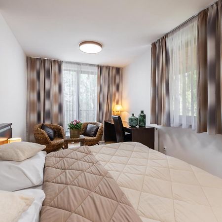 Archa Hotel ออลอโมตซ์ ภายนอก รูปภาพ
